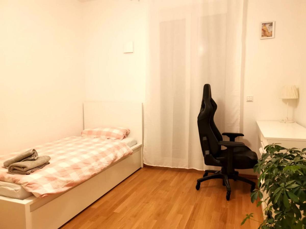 Gemuetliches Privatzimmer In Geraeumiger Gemeinschaftswohnung Dresden Eksteriør bilde